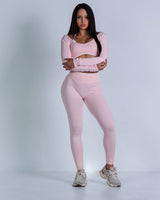 Bebi roze ženski sportski komplet CLEARLY PINK — top i push up helanke visokog struka | EGO