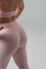 CLEARLY PINK HELANKE