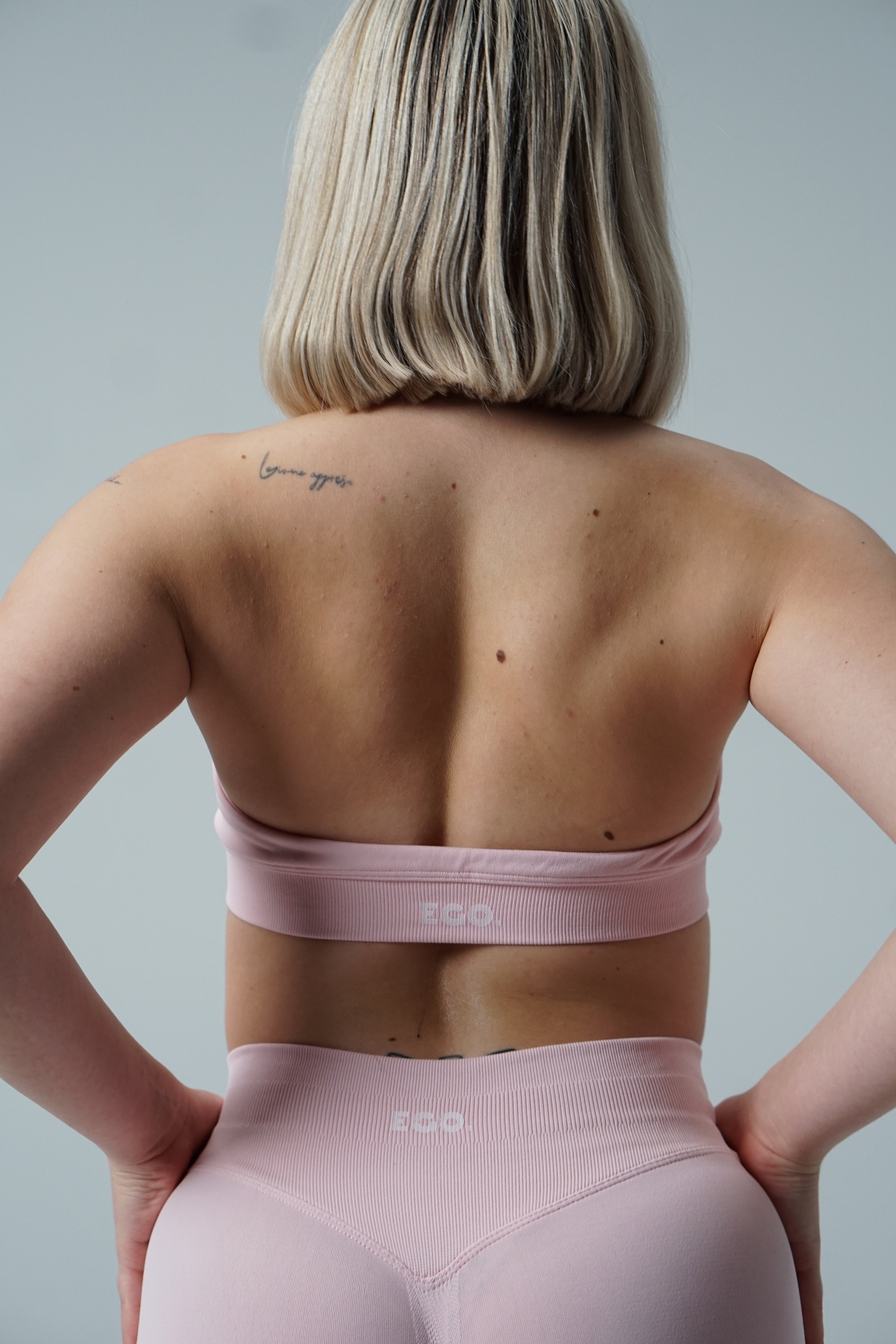 CLEARLY PINK HELANKE